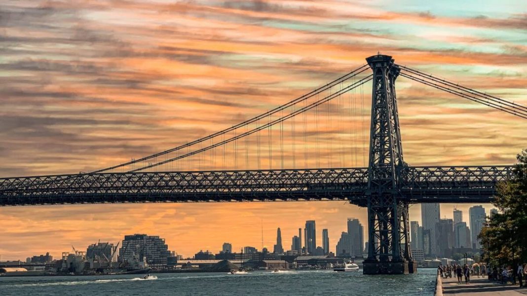nyc tower bridge sunset view