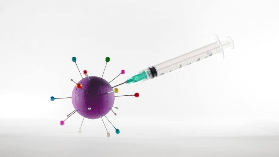 green white vaccine injection coronavirus
