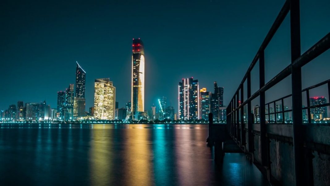 dubai city buildings nighttime view