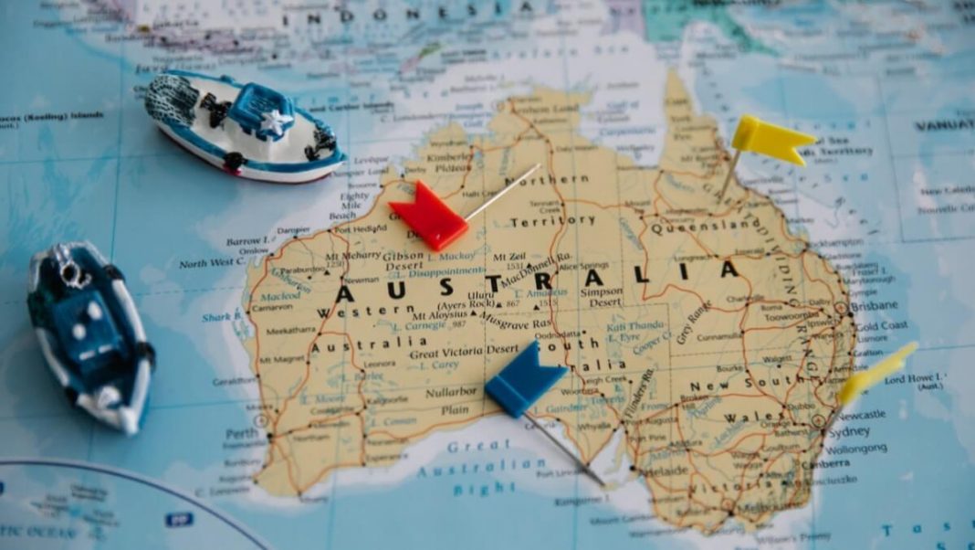 australia map with pins