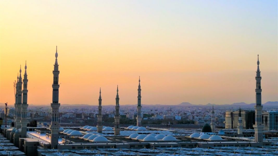 dome buildings mosques medine sunset view saudi arabia