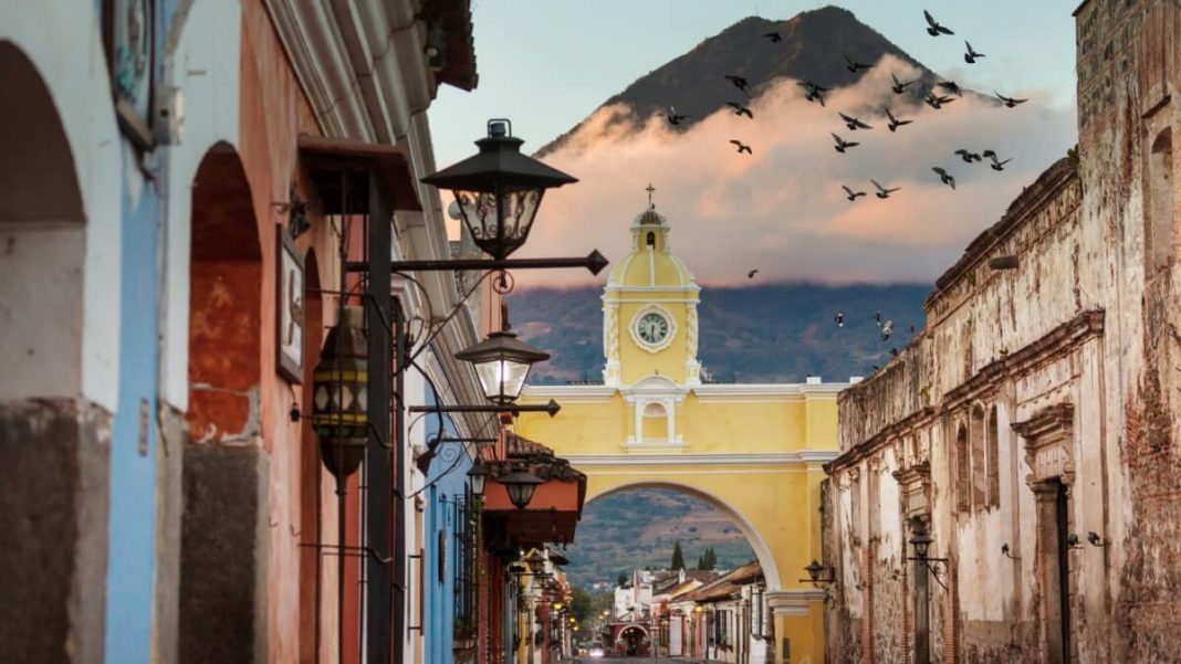 Colonial architecture in ancient antigua guatemala city, central america, guatemala