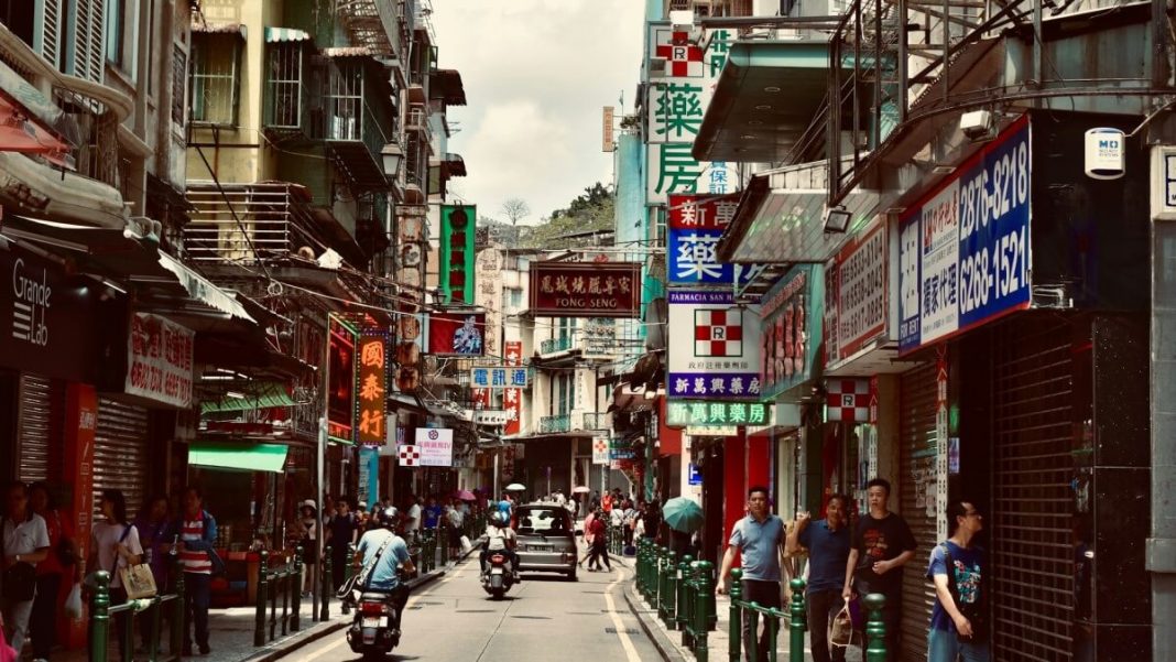 Macau, Hong Kong