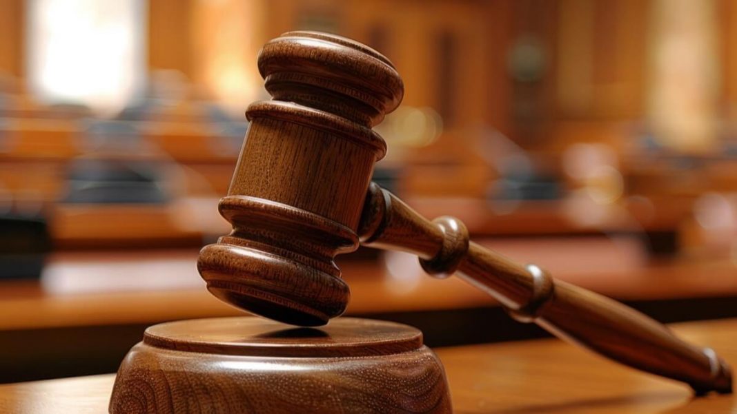 gavel